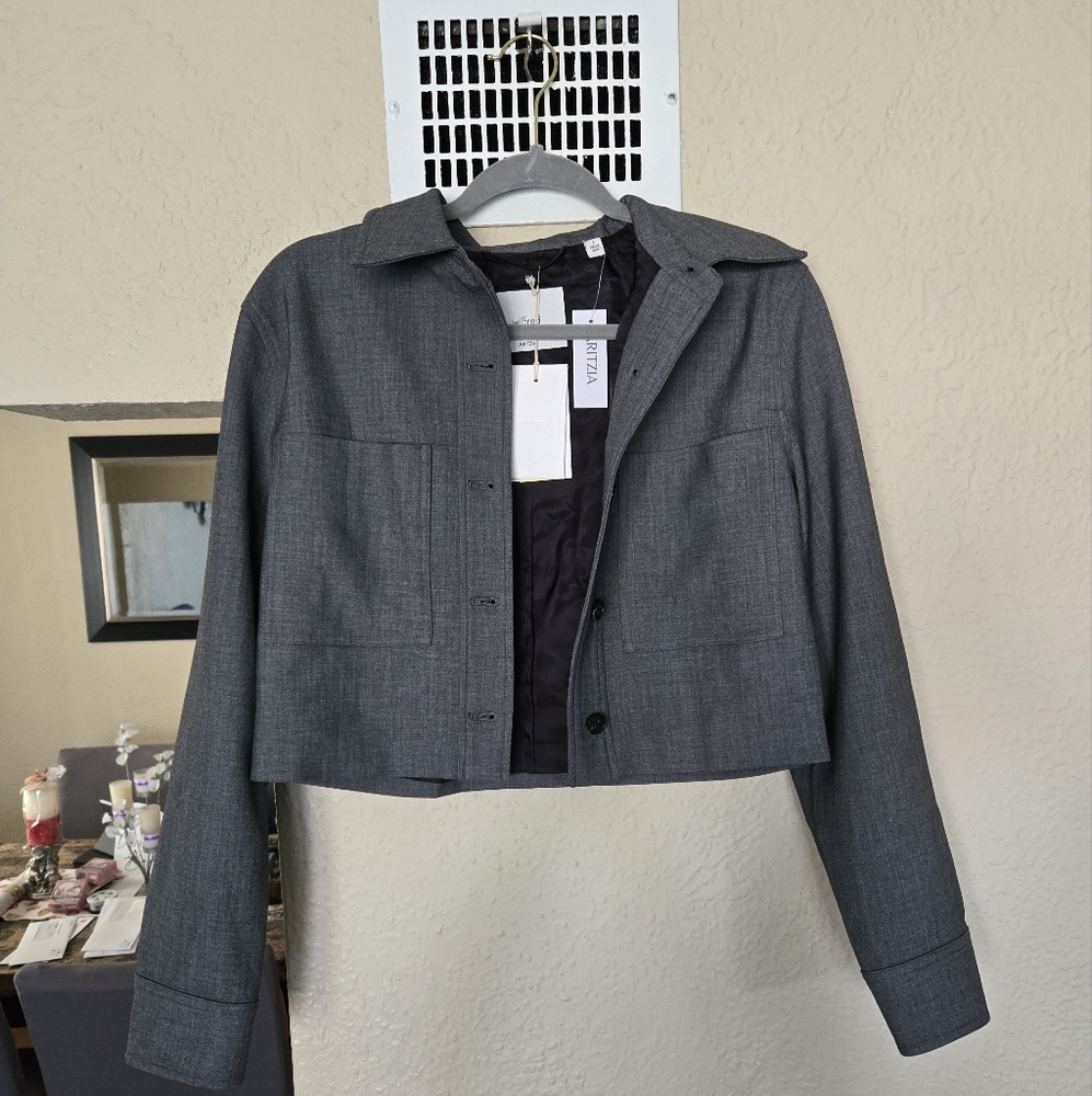 *nwt* aritzia wilfred little cropped jacket